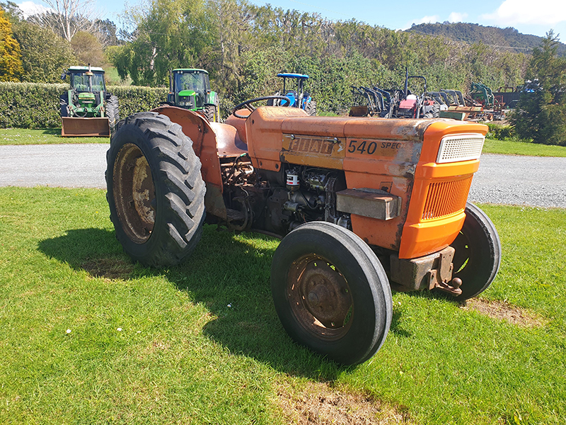 tractor image
