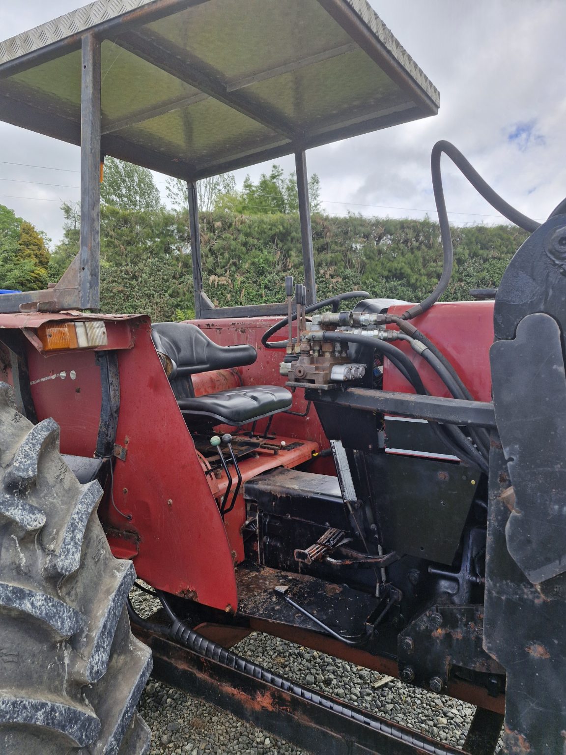 tractor image