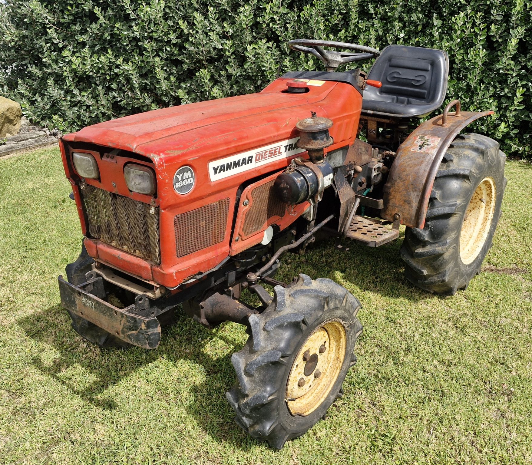 tractor image